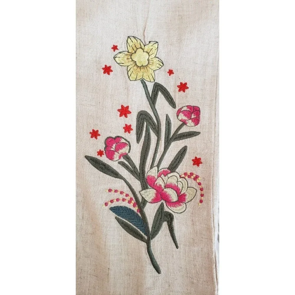 NEW STYLE ME BEACH LINED EMBROIDERED PANTS SZ LARGE - Picture 6 of 6